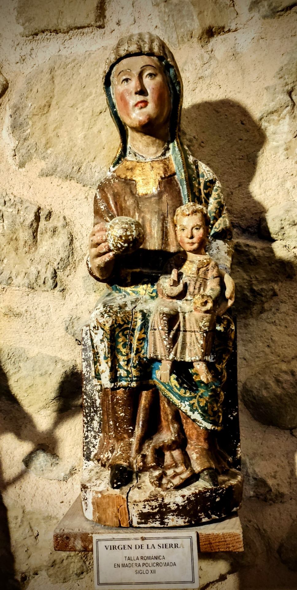 Virgen de la Sierra